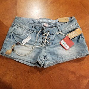NWT womens jean shorts